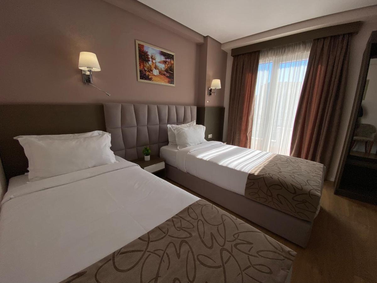 Doanesia Premium Hotel & Spa Tirana Zewnętrze zdjęcie