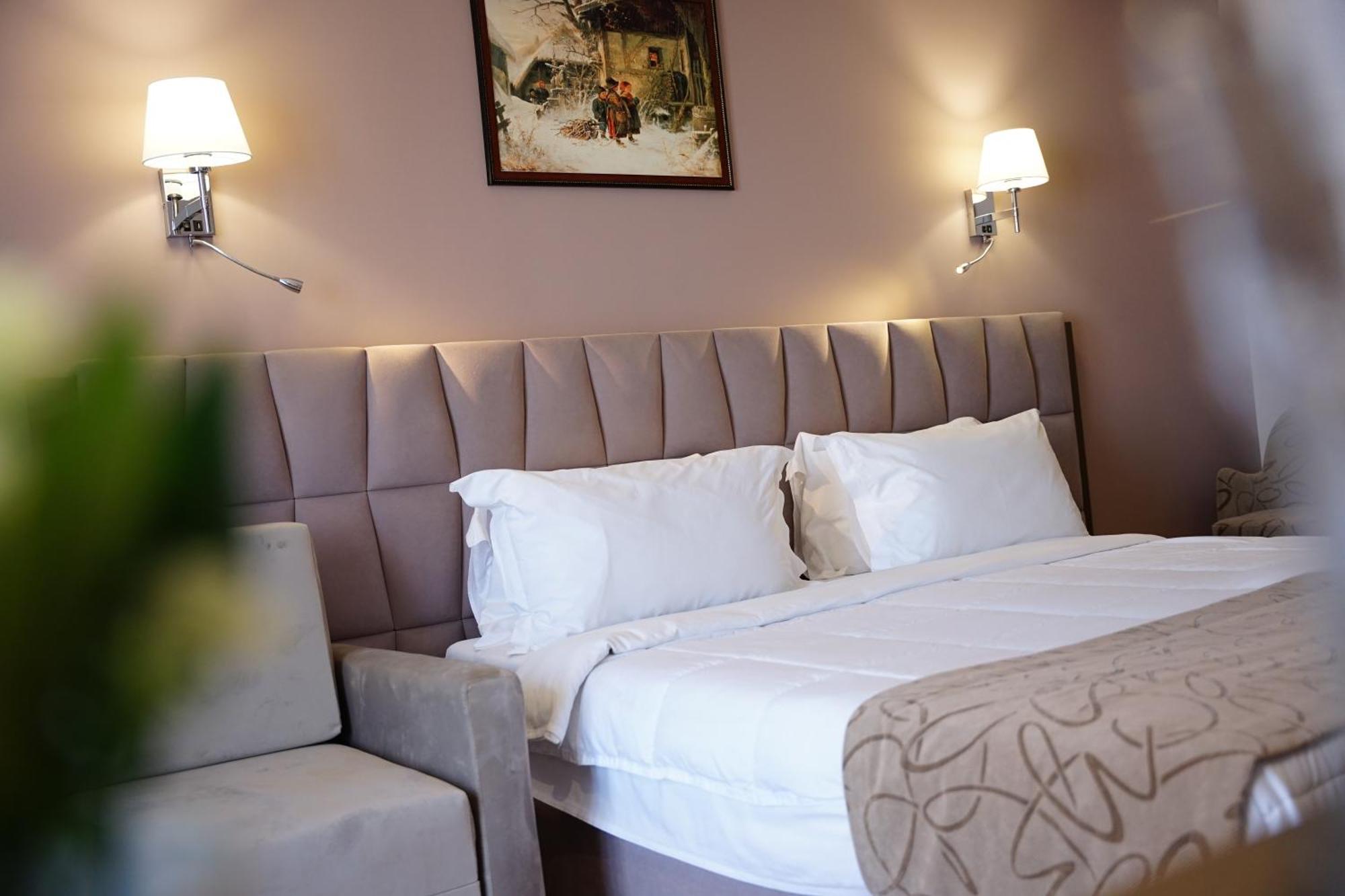Doanesia Premium Hotel & Spa Tirana Zewnętrze zdjęcie