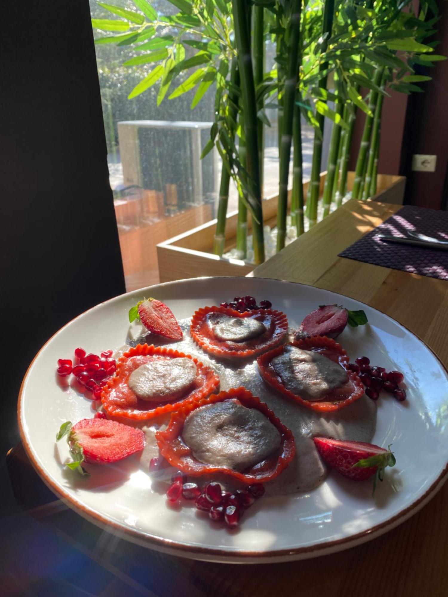 Doanesia Premium Hotel & Spa Tirana Zewnętrze zdjęcie